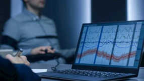 Проверка на полиграфе при приеме на работу